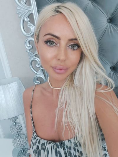 Escort in Davie FL