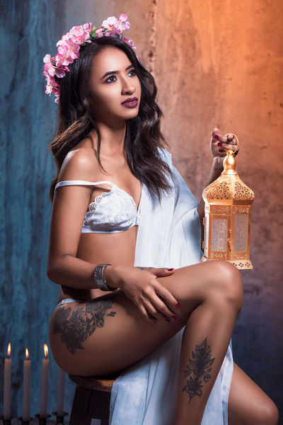 Escort in Hayward CA